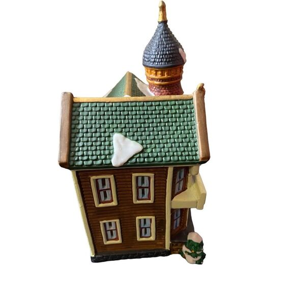 Santa’s Workbench Collection Towne Series “Talbot Place” 6” - Picture 8 of 10